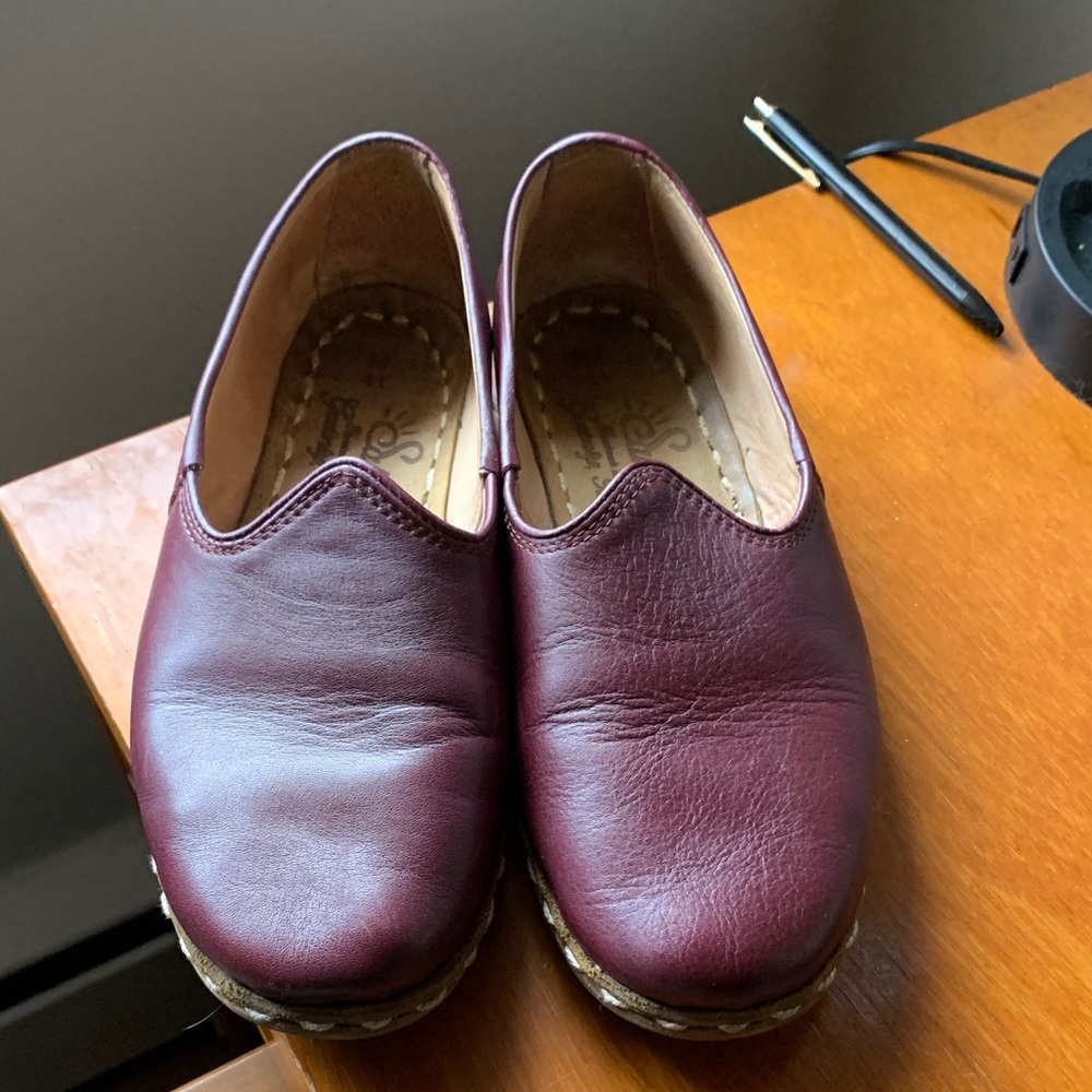 Sabah Maroon Leather Slip-Ons